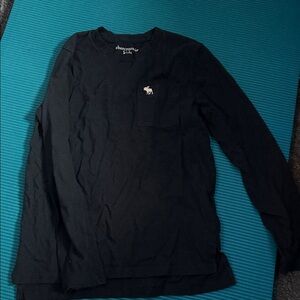 Abercrombie & Fitch Men's Dark Long Sleeve Tee